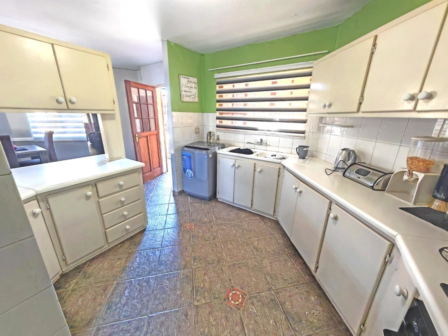 3 Bedroom Property for Sale in Pellissier Free State